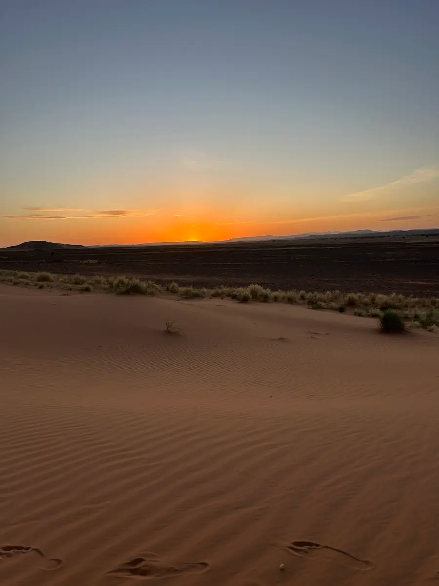 Erg Chegaga & Lac Iriqui — paysage du Sahara marocain